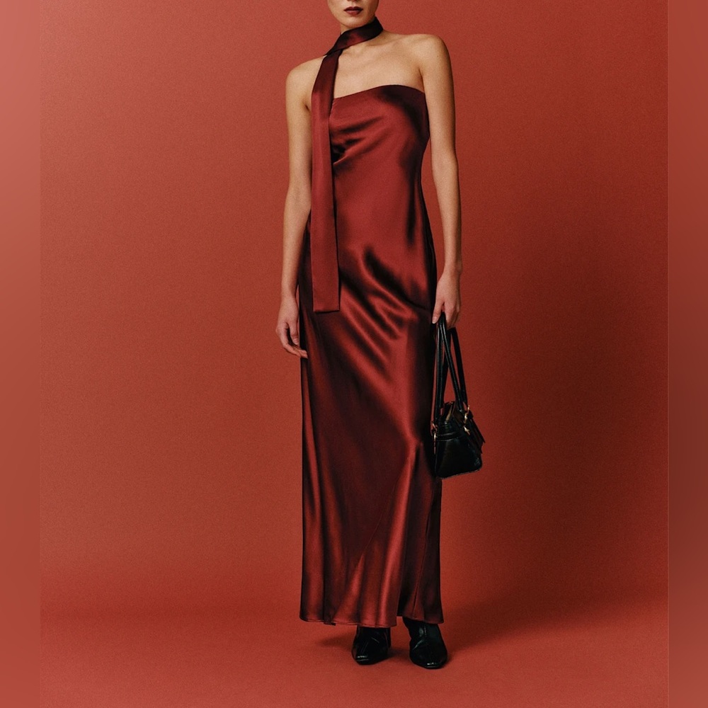 Reformation Oren Silk Dress In Romance, NWOT, NEVER WORN, NO FLAWS.